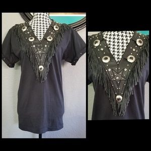 Trendy Unique VTG Western Top